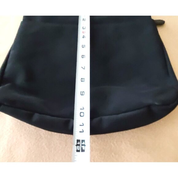 Vintage Hobo International Flight Path Black Nylon Front Flap Crossbody Bag - Picture 13 of 16